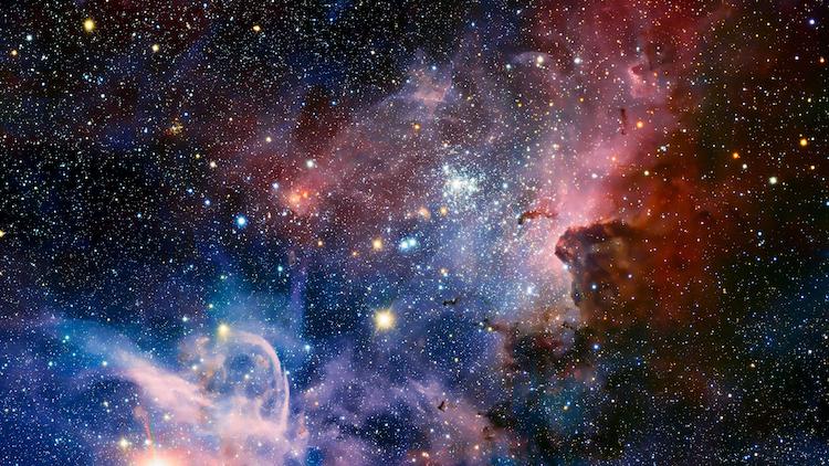 星間雲に発見されたパイレン:太陽系の炭素起源を解明