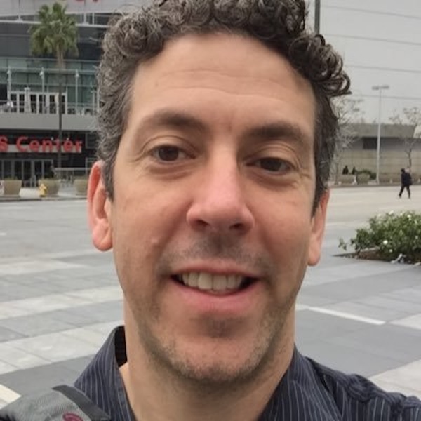 脳損傷治療に新展開:髄膜の「線維芽細胞」が持つ段階的な修復機能とは?